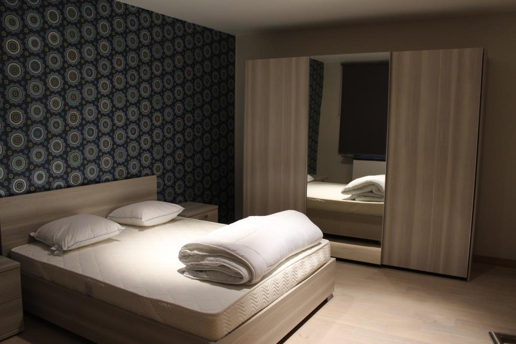 Golden Tulip Appartement Oostende Kamer foto